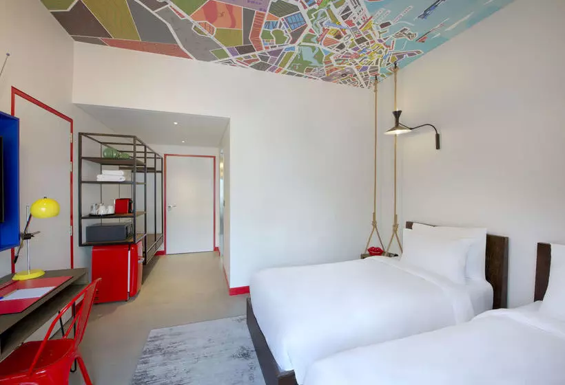 Hotelli Hampton By Hilton Dubai Al Seef