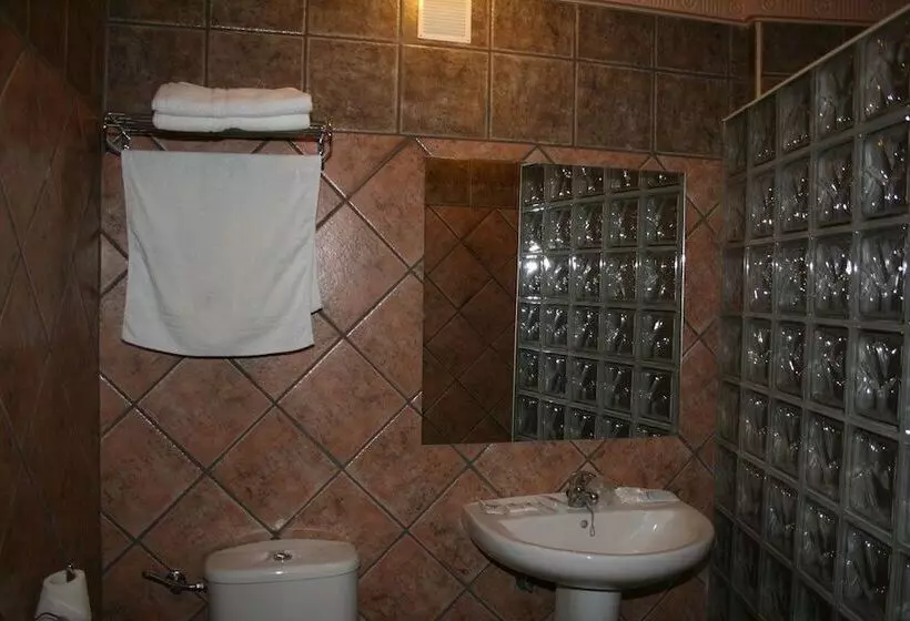 Hotelli Mirador Del Ermitage