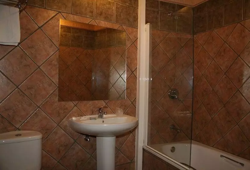 Hotelli Mirador Del Ermitage