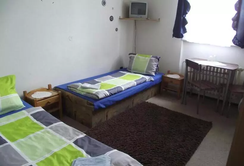 هتل Penzión Slávia