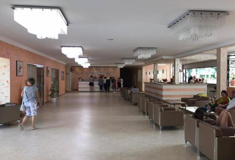 ホテル Riva Park   All Inclusive