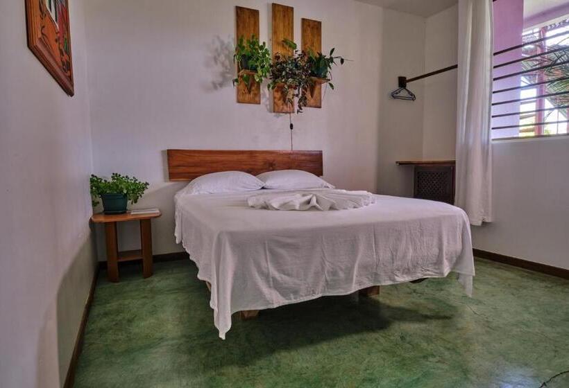 هتل Villas Jacquelina