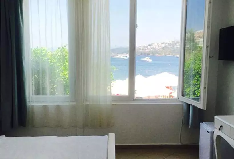 Aamiaismajoitus (B&B) Estrella Beach