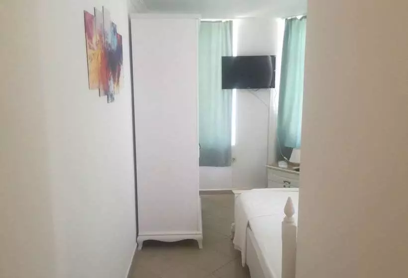 Aamiaismajoitus (B&B) Estrella Beach