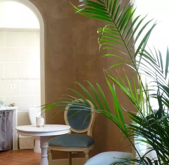 ベッドアンドブレックファースト Les Chambres D Hôtes De Luneil
