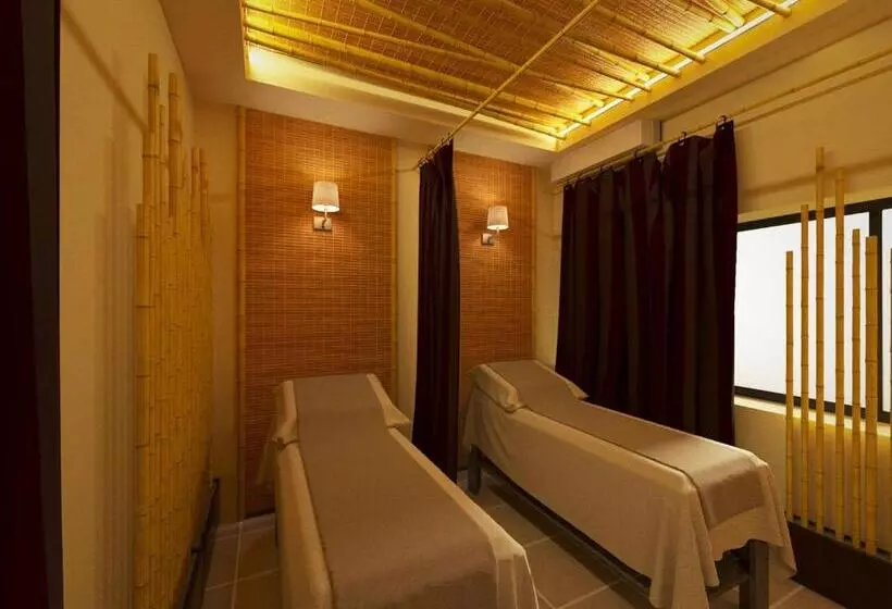 Citadines Bayfront Nha Trang