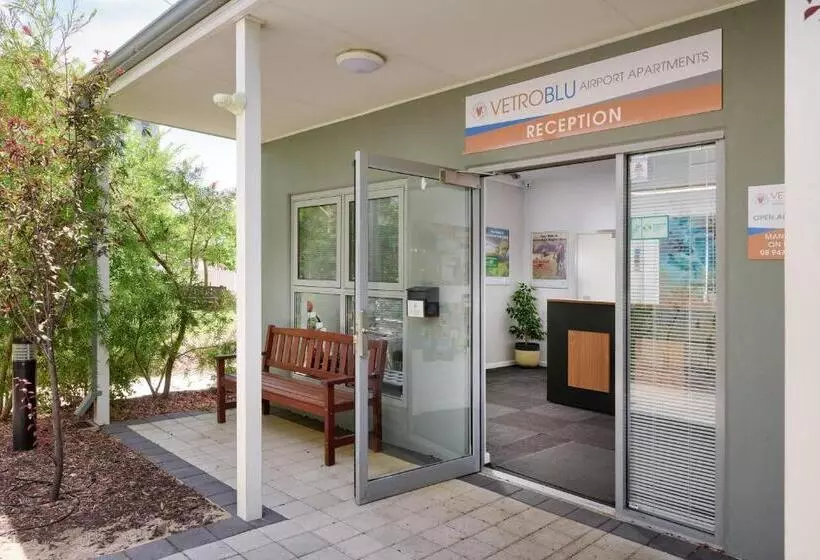 Hotelli Airport Apartments By Vetroblu