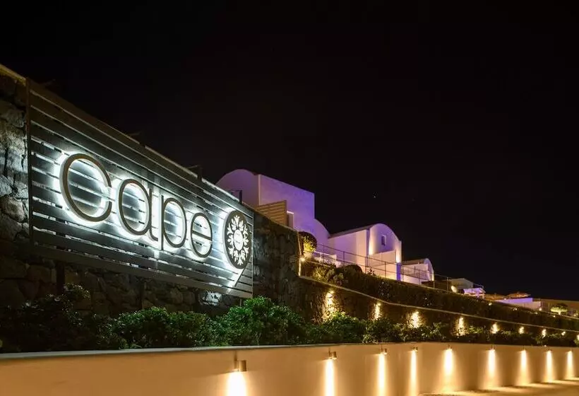 Hotelli Cape 9 Villas & Suites