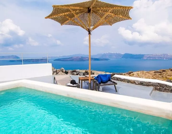 Hotelli Cape 9 Villas & Suites