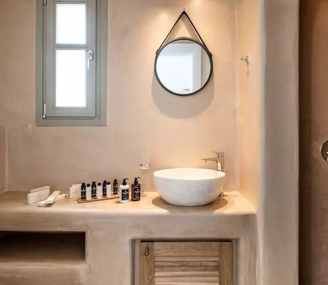 Hotelli Cape 9 Villas & Suites