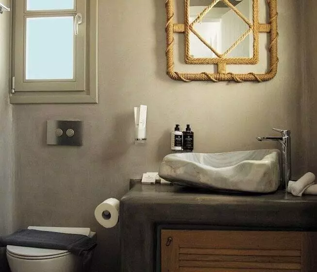 Hotelli Cape 9 Villas & Suites