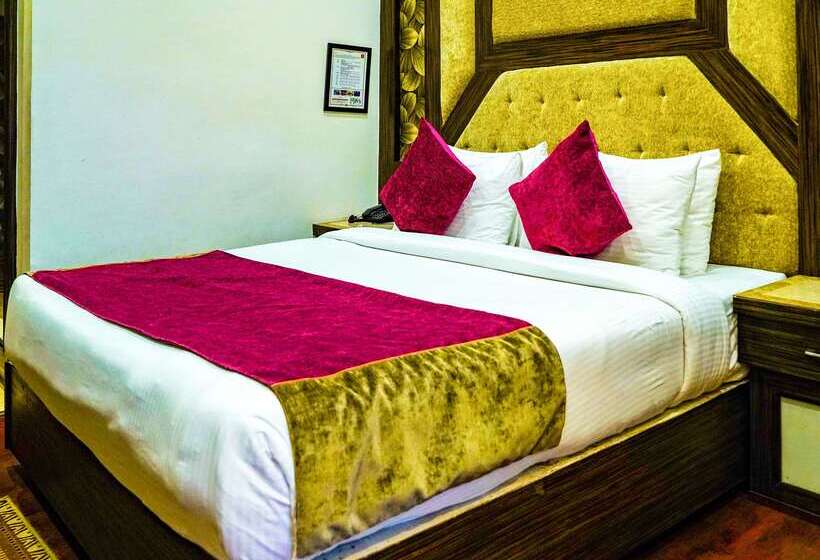 هتل Clarion Inn Amps