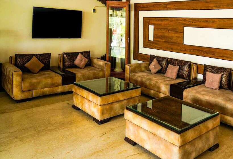 هتل Clarion Inn Amps