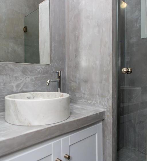 Hotel Depis Sea Side Villas