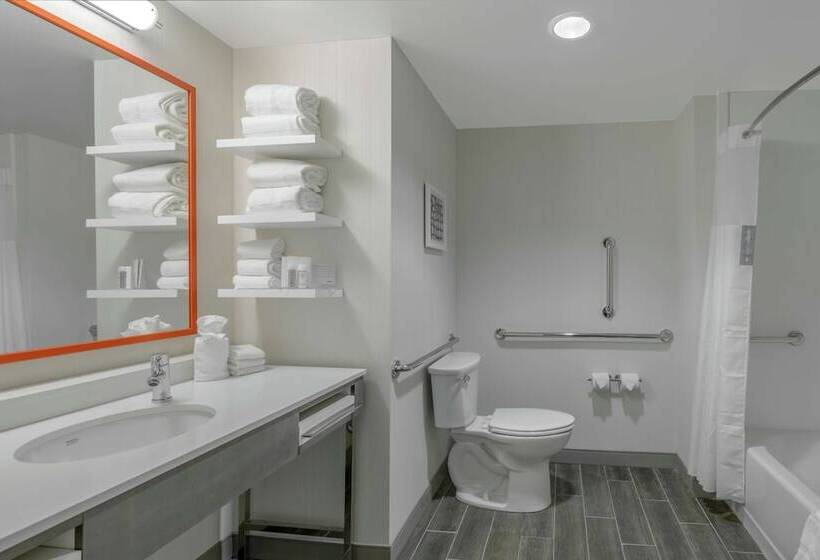 Отель Hampton Inn & Suites Glenarden/washington Dc