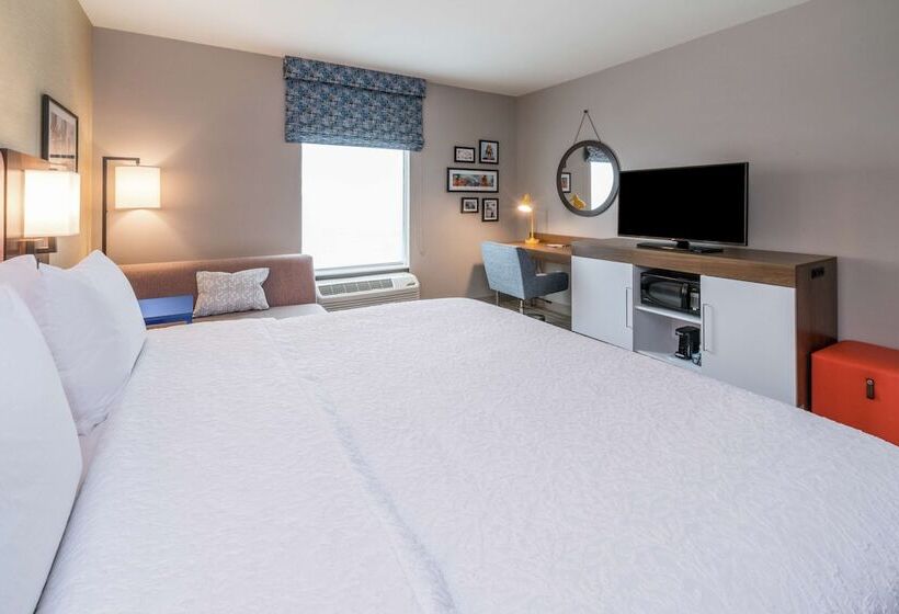 Отель Hampton Inn & Suites Glenarden/washington Dc