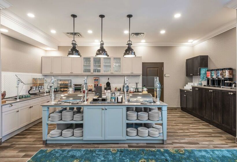 فندق Homewood Suites By Hilton Ottawa Airport