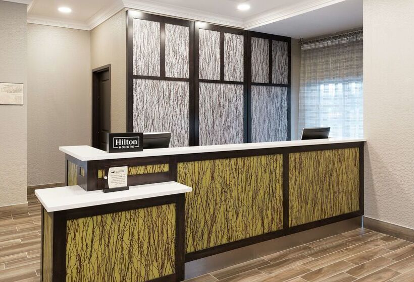 فندق Homewood Suites By Hilton Ottawa Airport