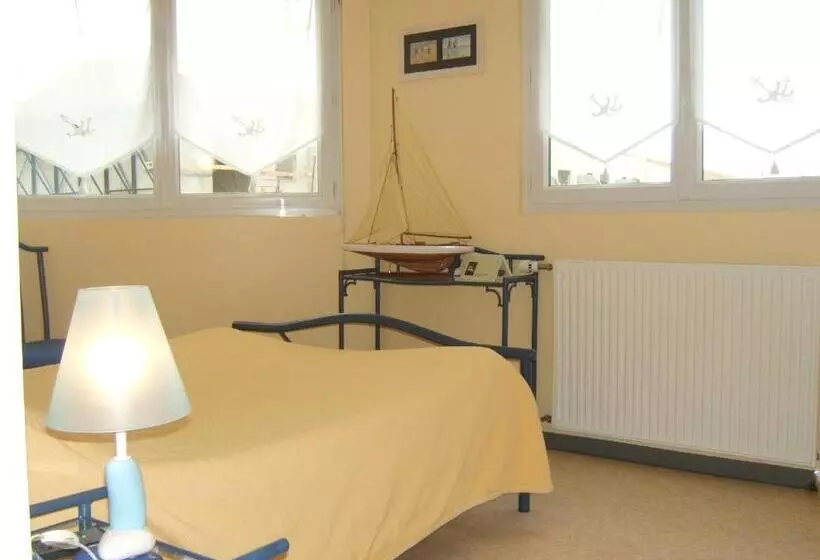 هتل Hôtel De L'océan
