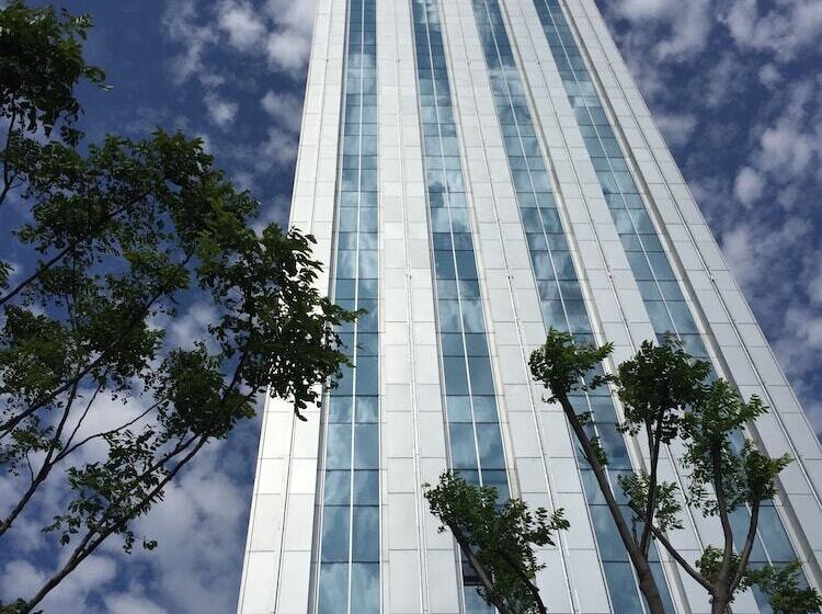 בית מלון כפרי Ibis Styles Changsha International Exhibition Center