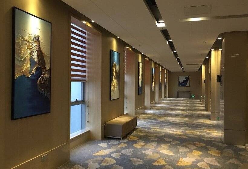 בית מלון כפרי Ibis Styles Changsha International Exhibition Center