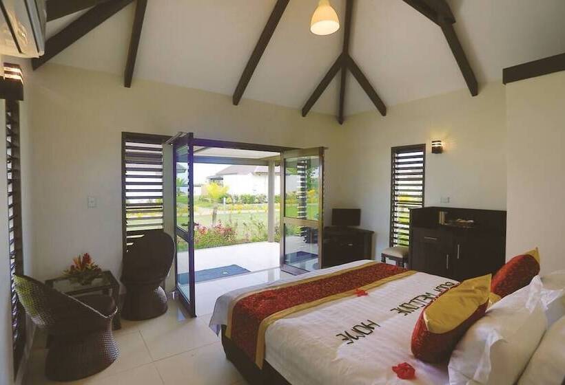 فندق Landers Bay Resort & Spa Fiji   Adults Only