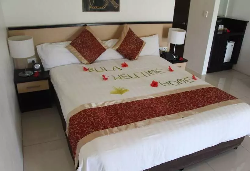 Hotelli Landers Bay Resort & Spa Fiji   Adults Only