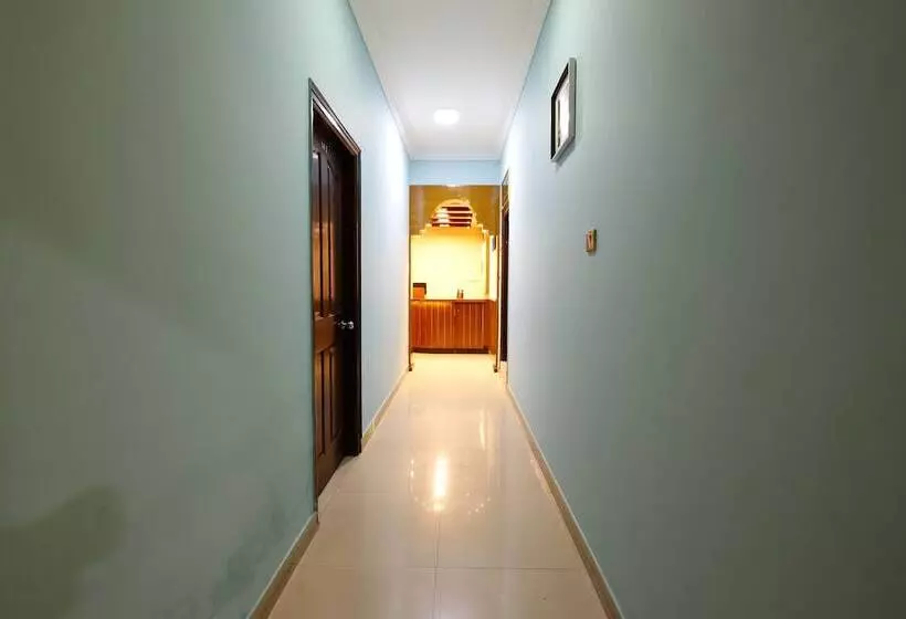 هتل Lusia Inn