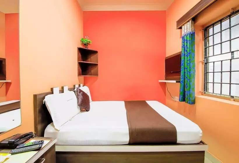 هتل Lusia Inn