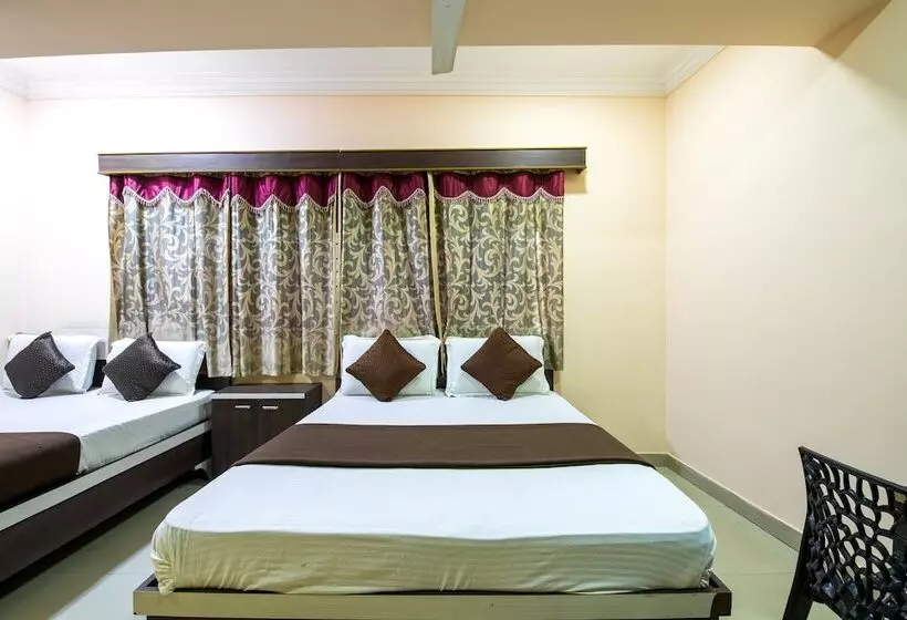 هتل Lusia Inn