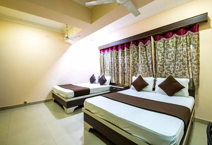 هتل Lusia Inn