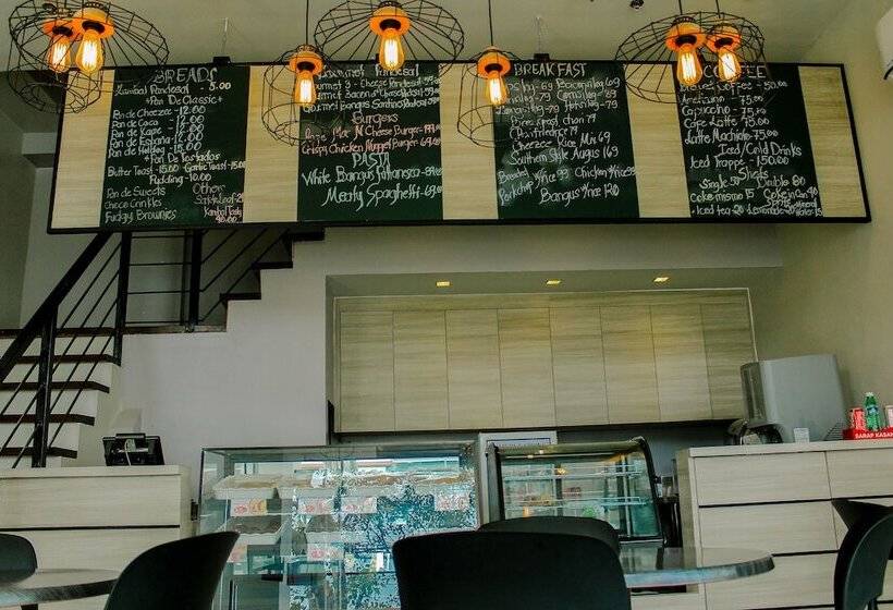 Hotelli Mabolo Royal