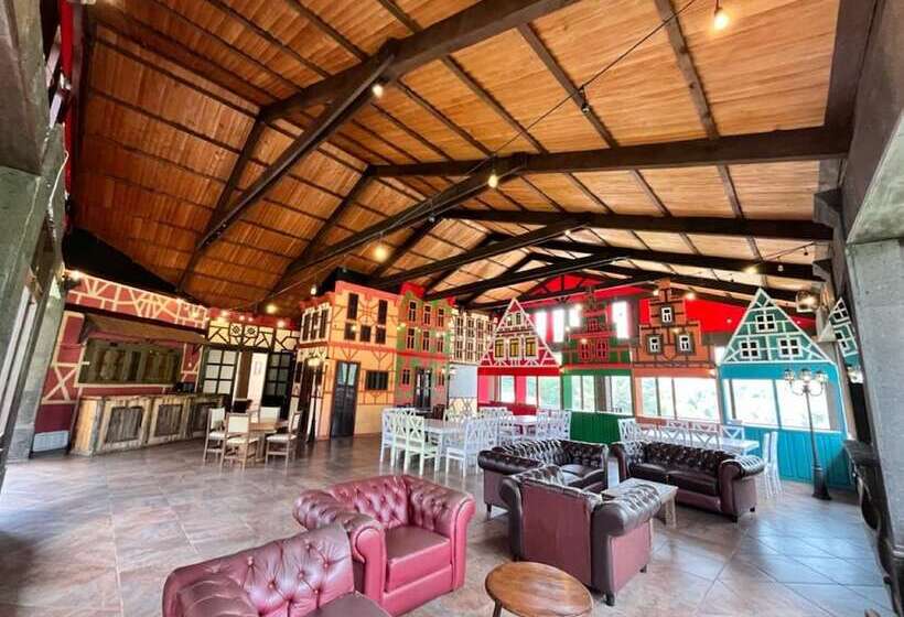 فندق Quinta La Huerta