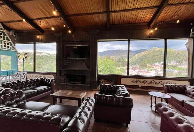 فندق Quinta La Huerta