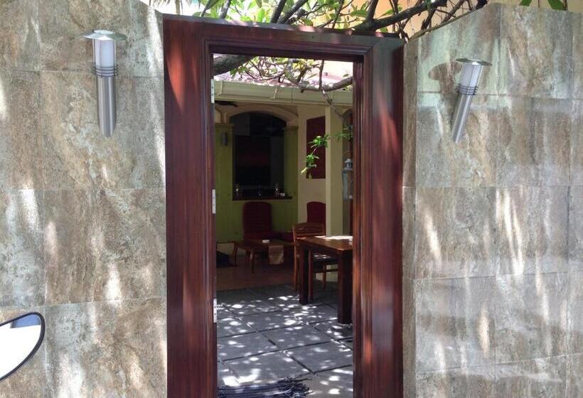 هتل Sala Boutique