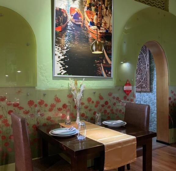 هتل Sala Boutique