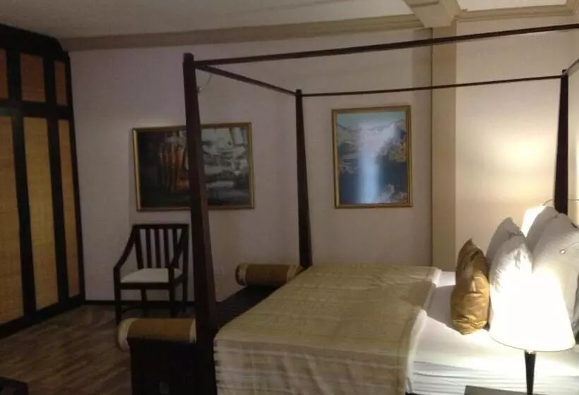 هتل Sala Boutique