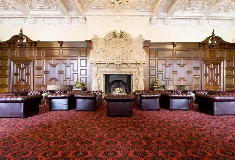ホテル Stoke Rochford Hall