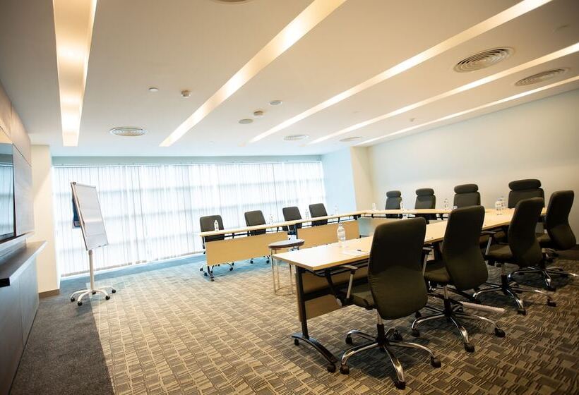 هتل Ubumwe Grande