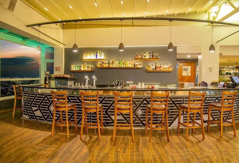 هتل Ubumwe Grande