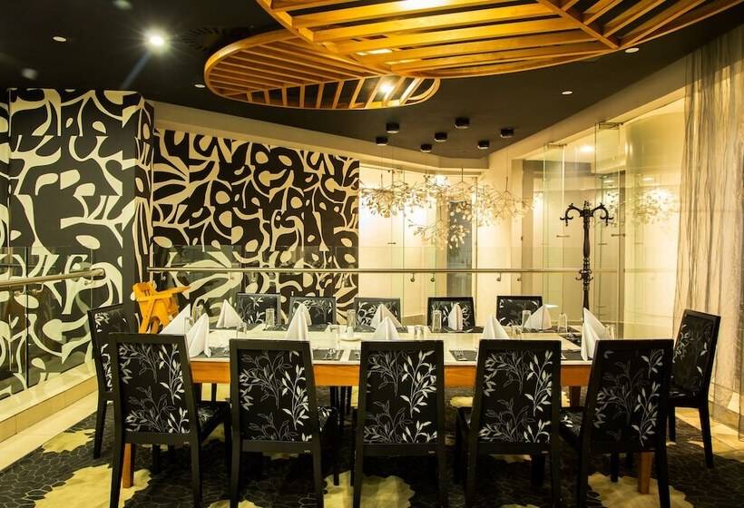 هتل Ubumwe Grande