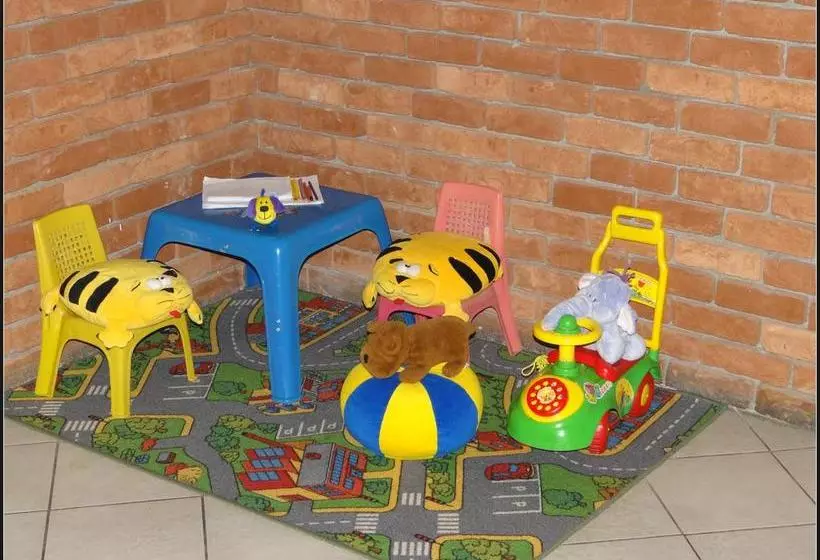 Hotelli Zlatý K í