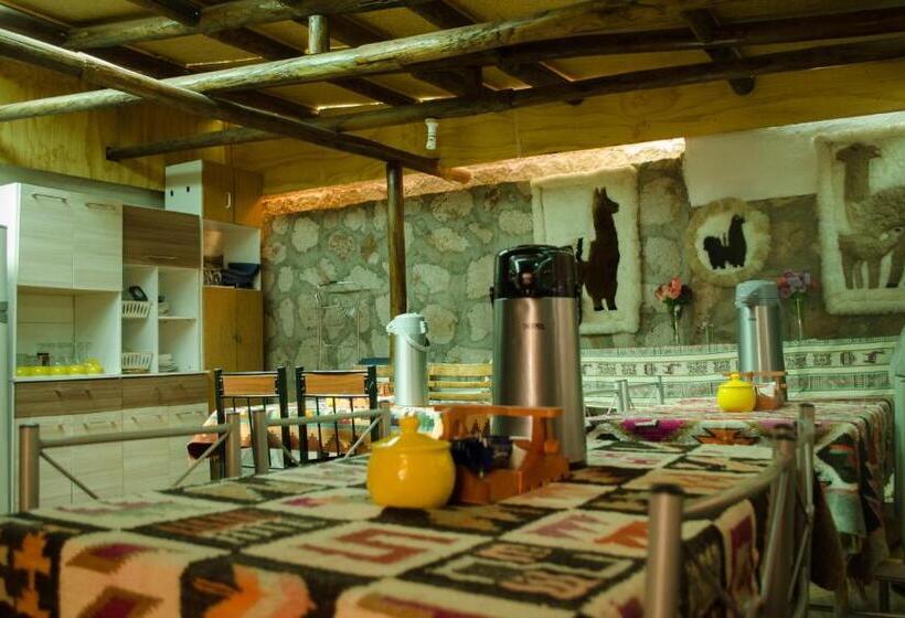 הוסטל Hostal Kirckir