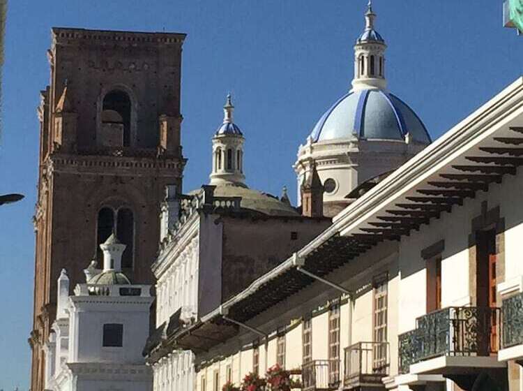 Herberge Hostal Latina