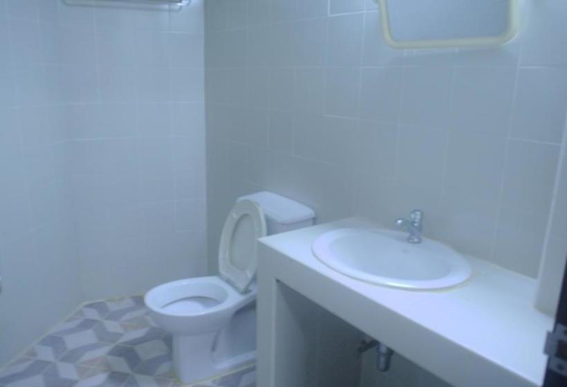 Общежитие Lithai Guesthouse