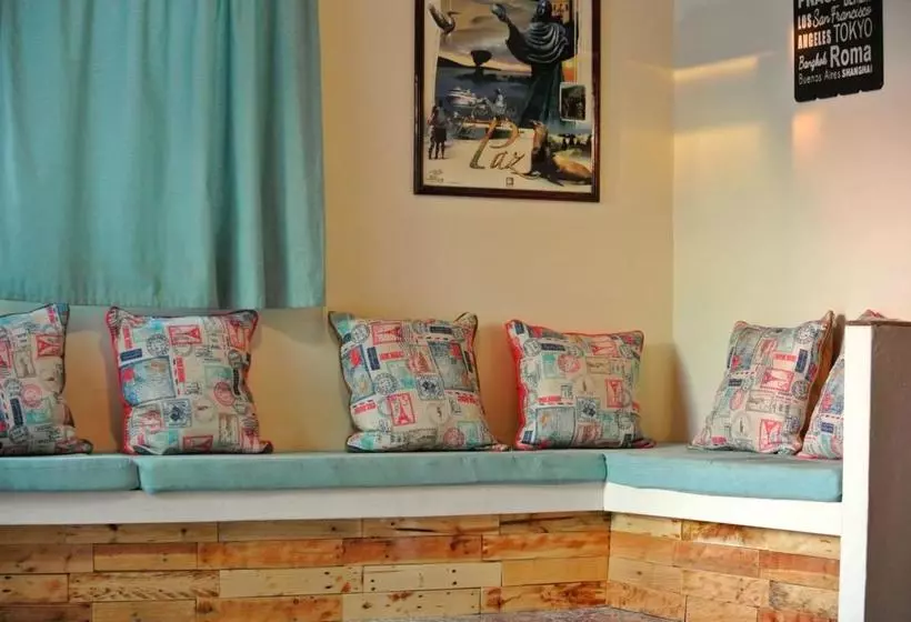 Bermejo Hostel & Backpackers