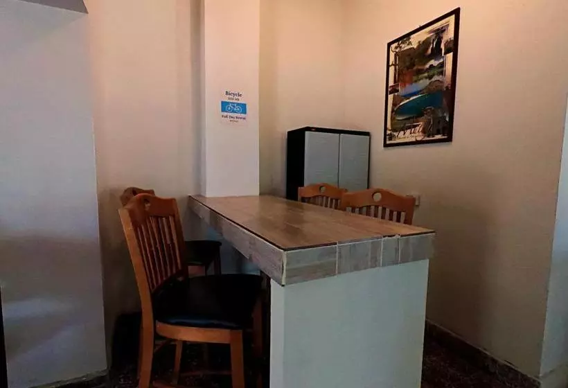 Bermejo Hostel & Backpackers