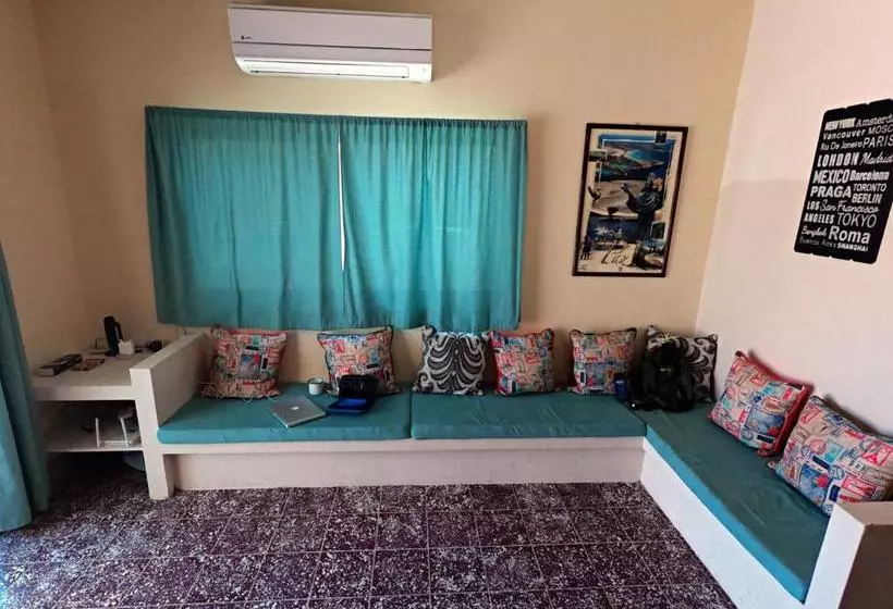 Bermejo Hostel & Backpackers