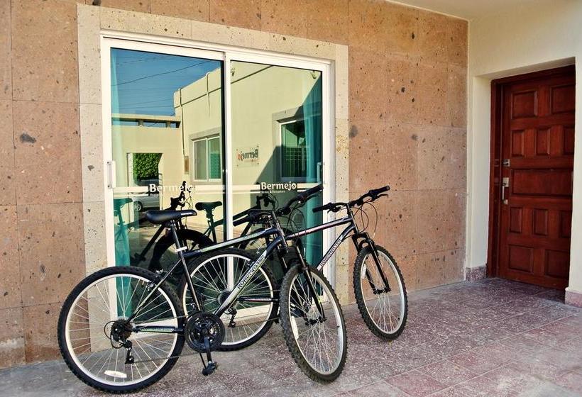 Bermejo Hostel & Backpackers