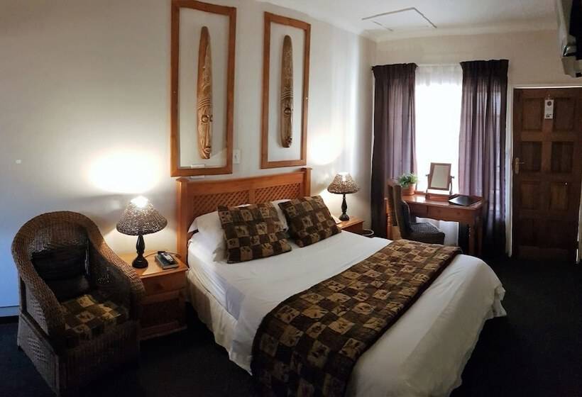 Eskulaap Hotel And Conference